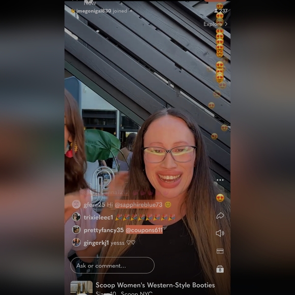 Kim is Live! - Picture 4 of 5